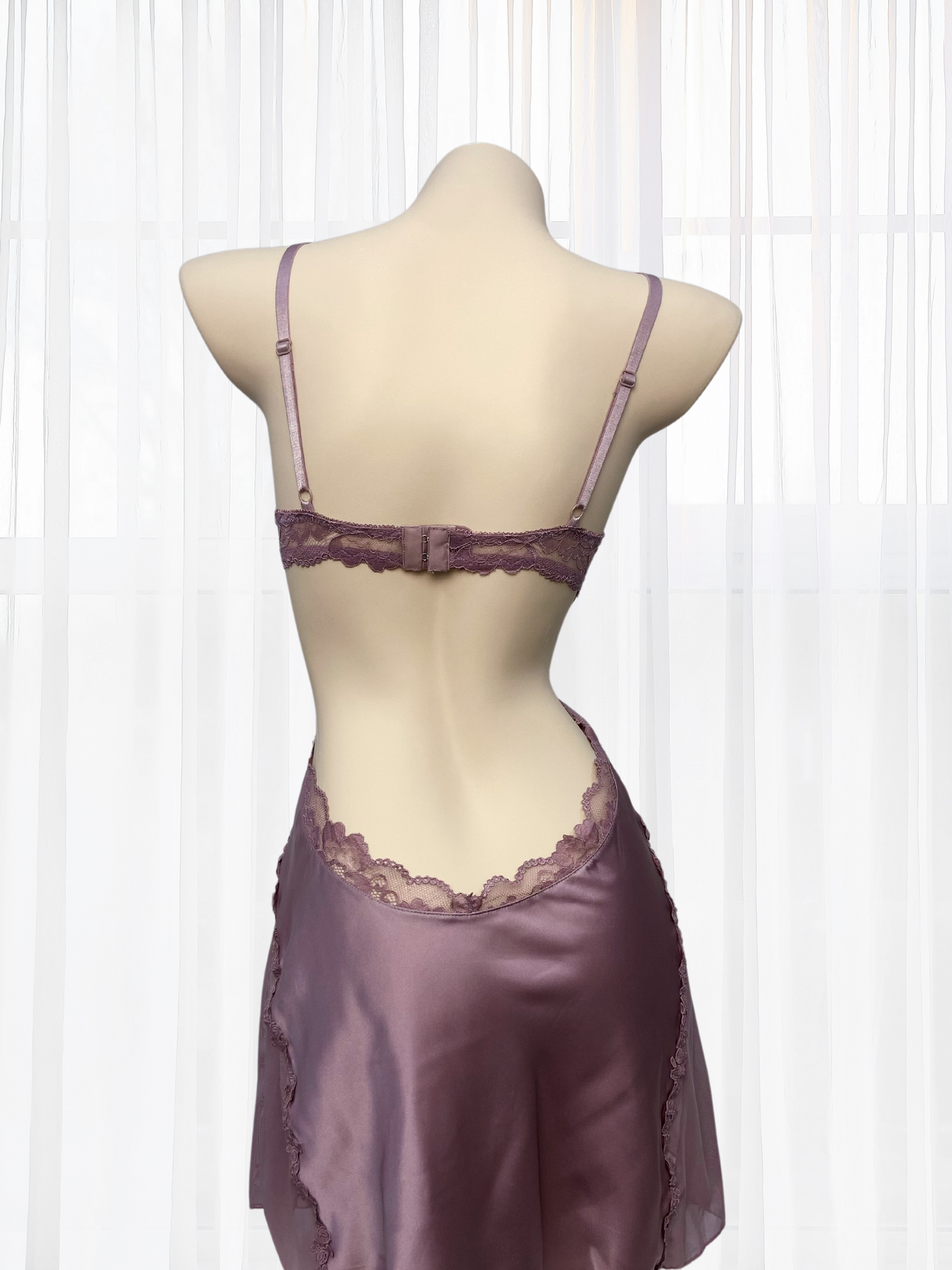 Wonder 18 Junia Purple Babydoll dress with laced satin robe