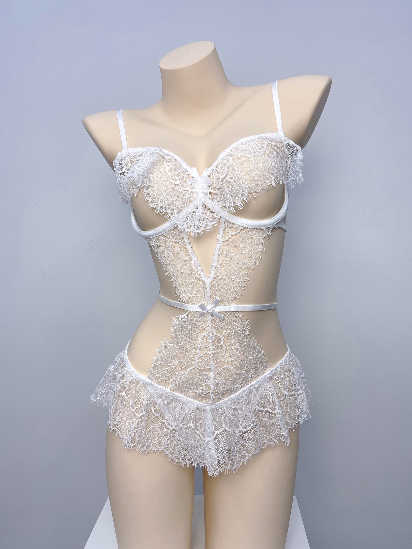 Wonder 18 Aria White Bodysuit