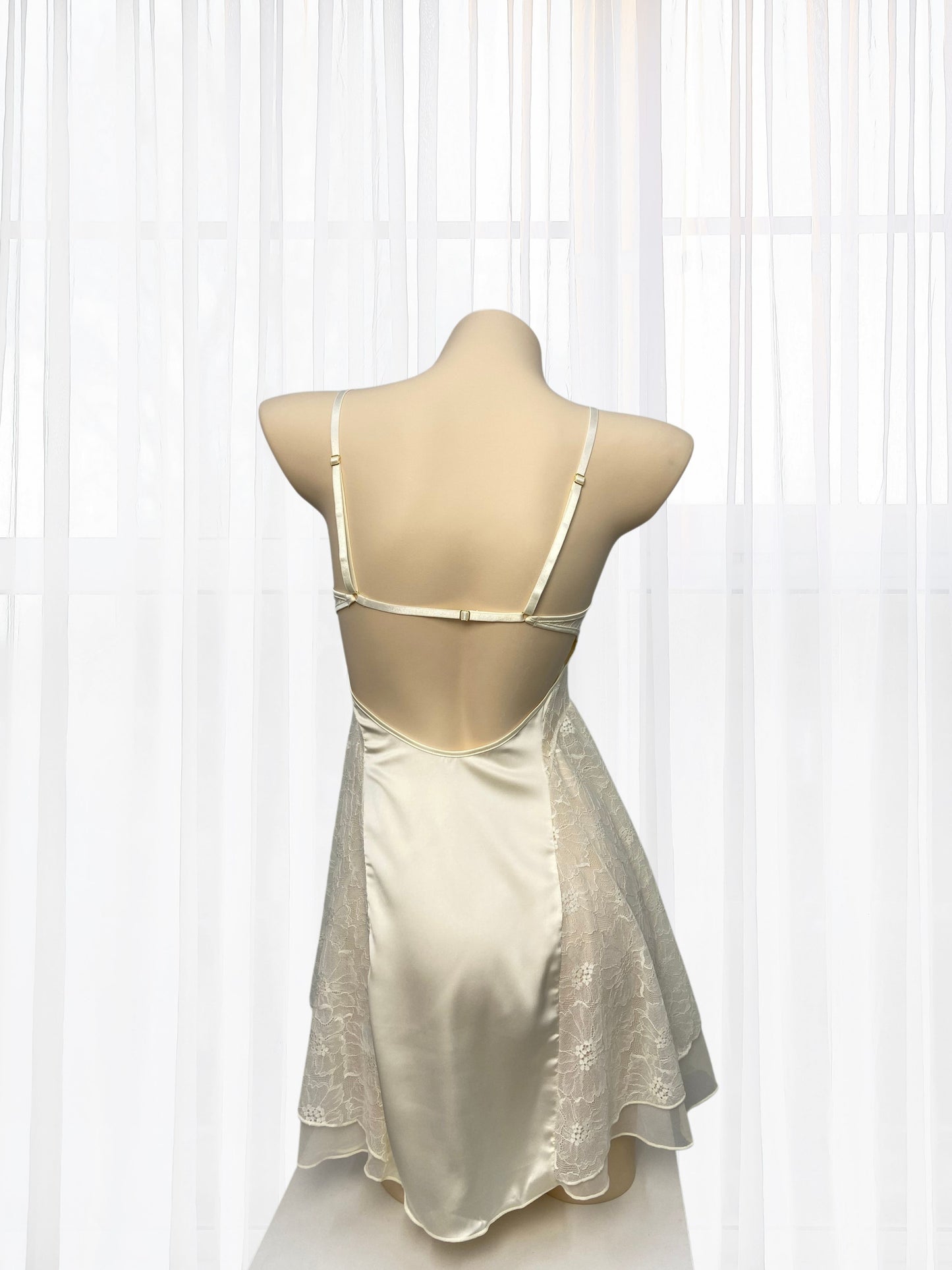 Steffi Beige Lace Chemise - Wonder 18