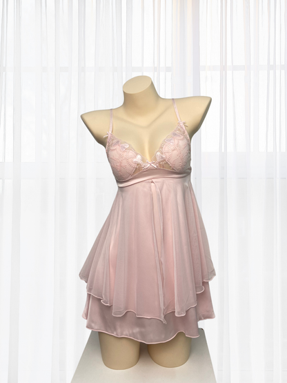 Wonder 18 Evelyn Babydoll features soft padding and double layer skirting with flowy satin dress.