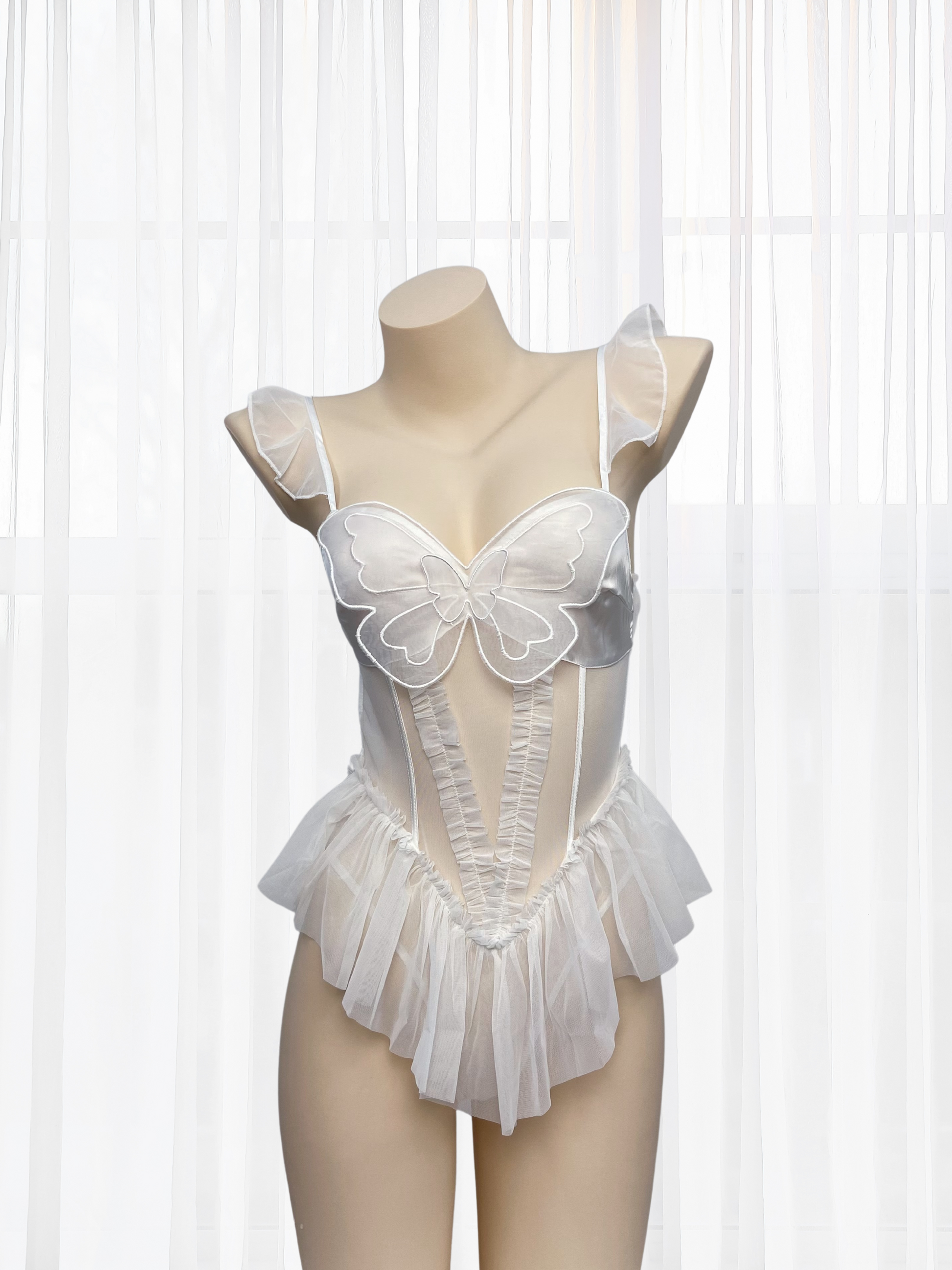Wonder 18 Lyra White Butterfly Teddy