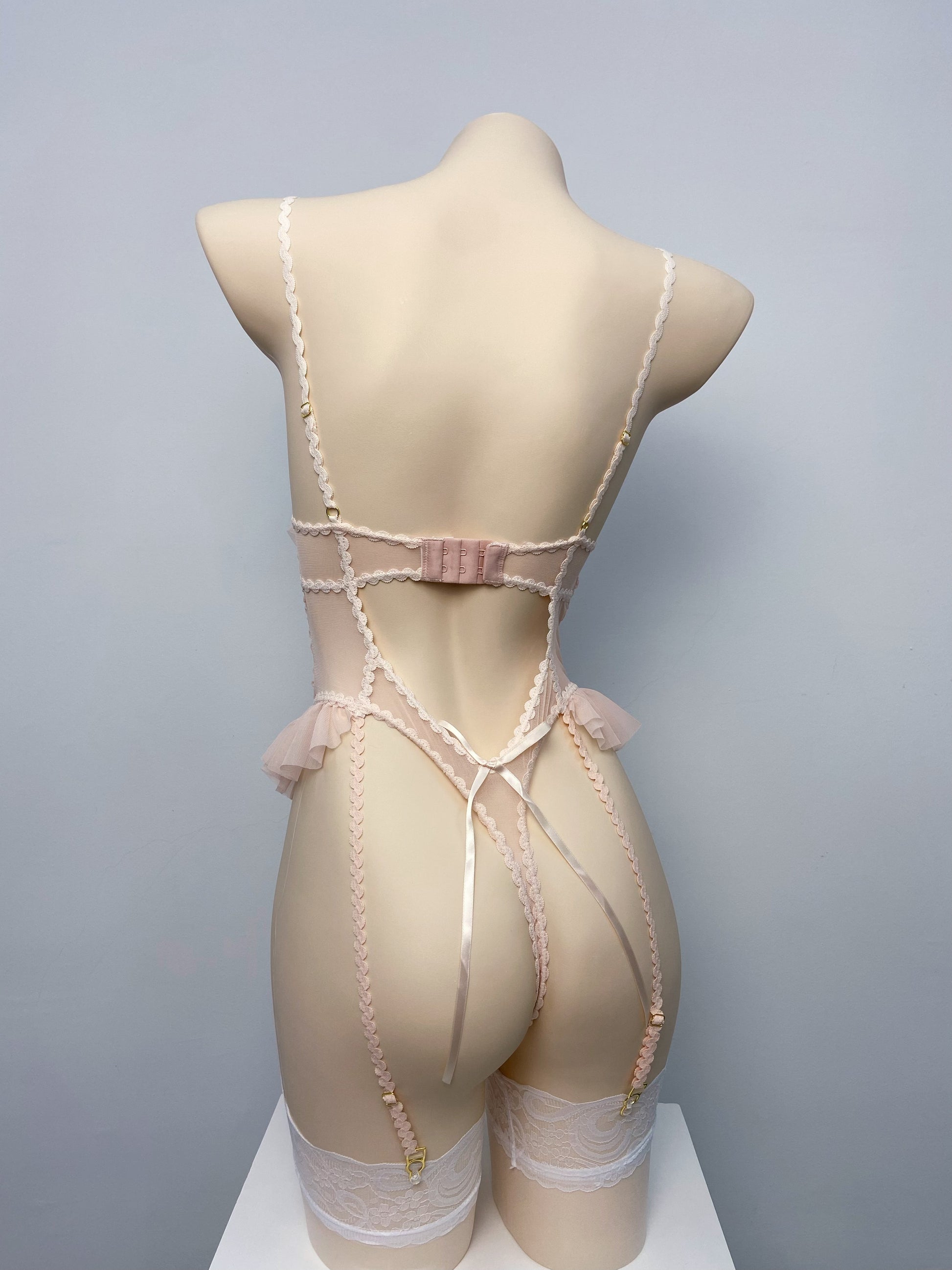 Wonder 18 Yeva Lingerie Set Pink