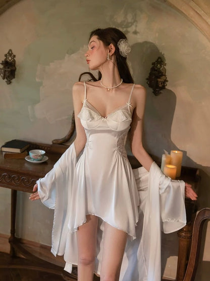 Wonder 18 Victoria Soft Satin Babydoll - White