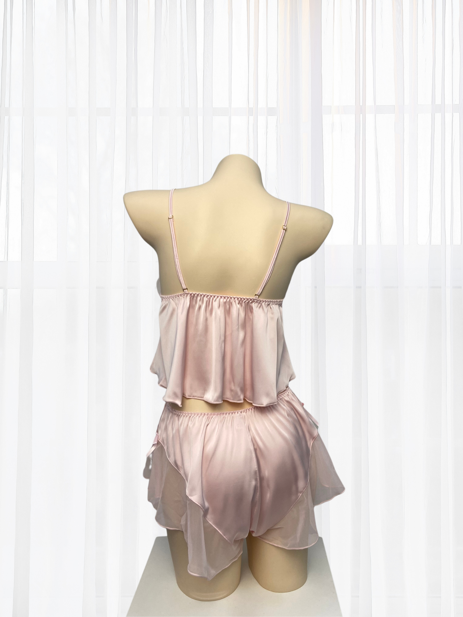 Wonder 18 Nova Pink Satin Cami Set